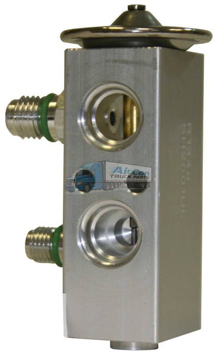 330-35686_BAC_P01.jpg